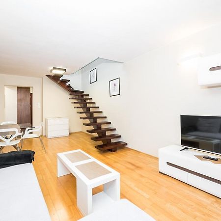Radziwillowska Old Town Deluxe Apartment Wawelofts クラクフ エクステリア 写真